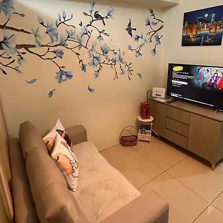 Homey 1Br With Balcony At Jazz Residences Makati With Netflix Fast Wifi And Mall Access