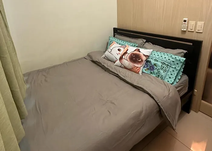 Homey 1br With Balcony At Jazz Residences Makati With Netflix Fast Wifi And Mall Access