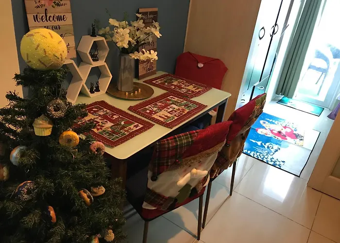 Homey 1br With Balcony At Jazz Residences Makati With Netflix Fast Wifi And Mall Access Aparthotel